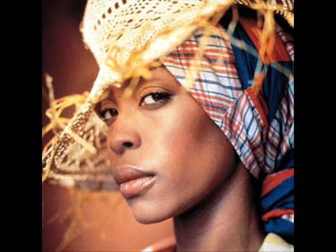 Erykah Badu – Sometimes