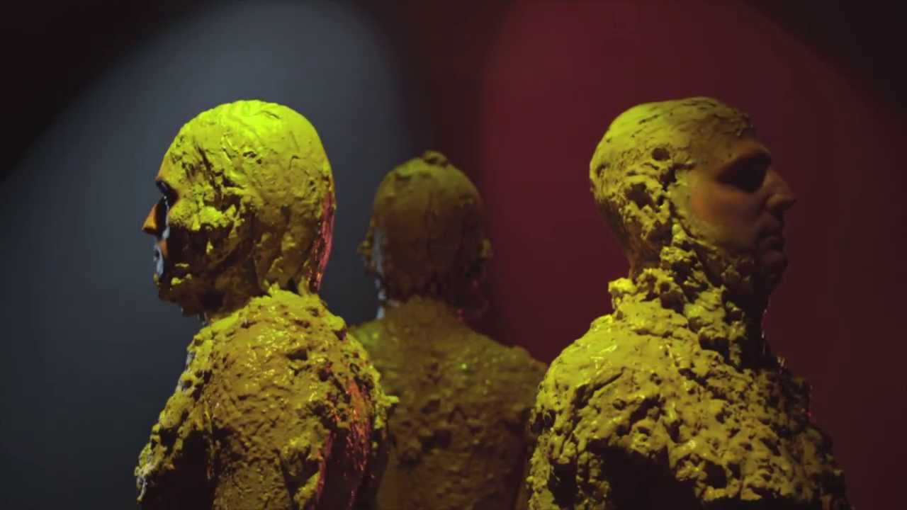 Yeasayer – Ambling Alp (Official Music Video)