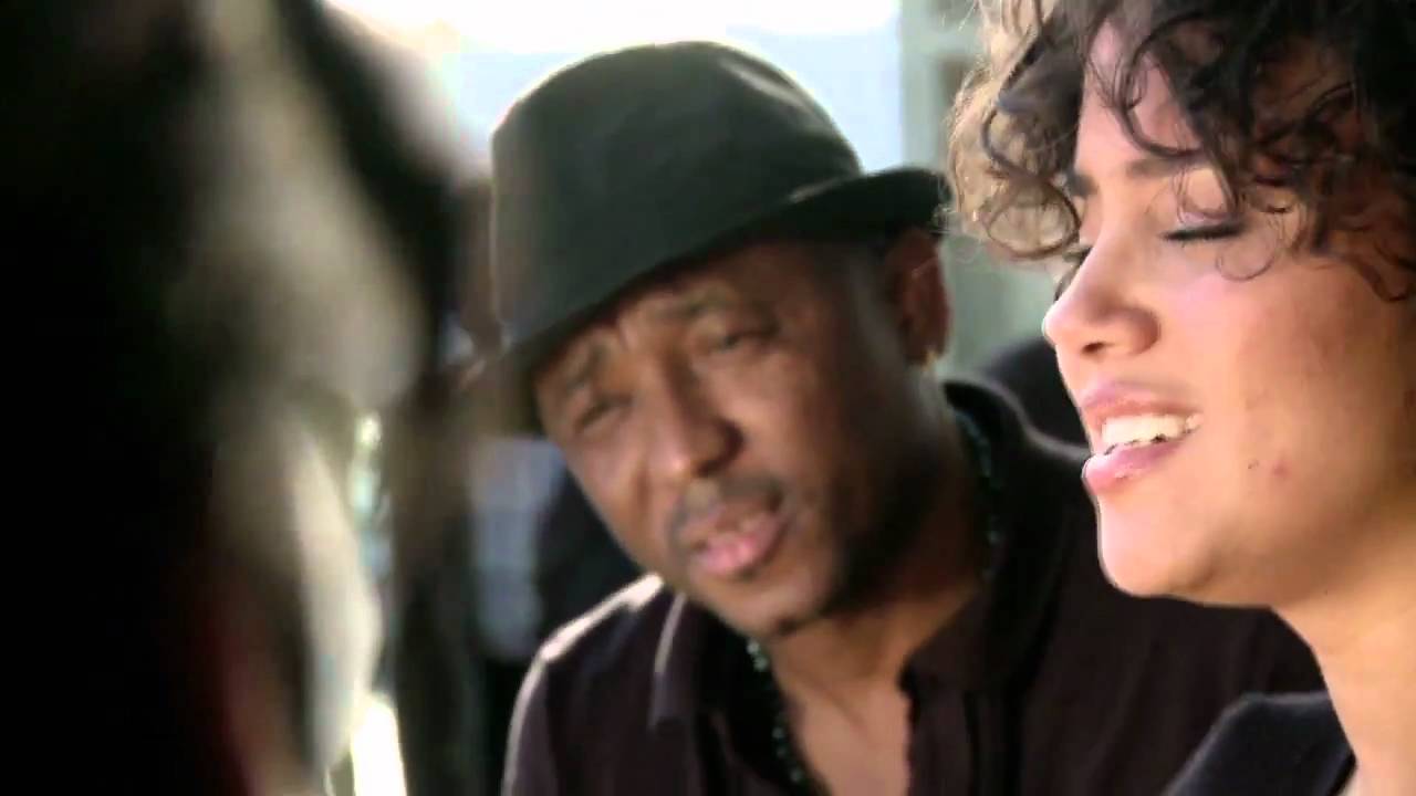 Excerpt from documentary Kontinuasom / Mayra Andrade – Dispidida