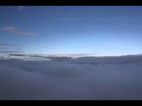 [dunkelbunt] – Oscillate (taken from the wackelkontakt live sessions 2002)