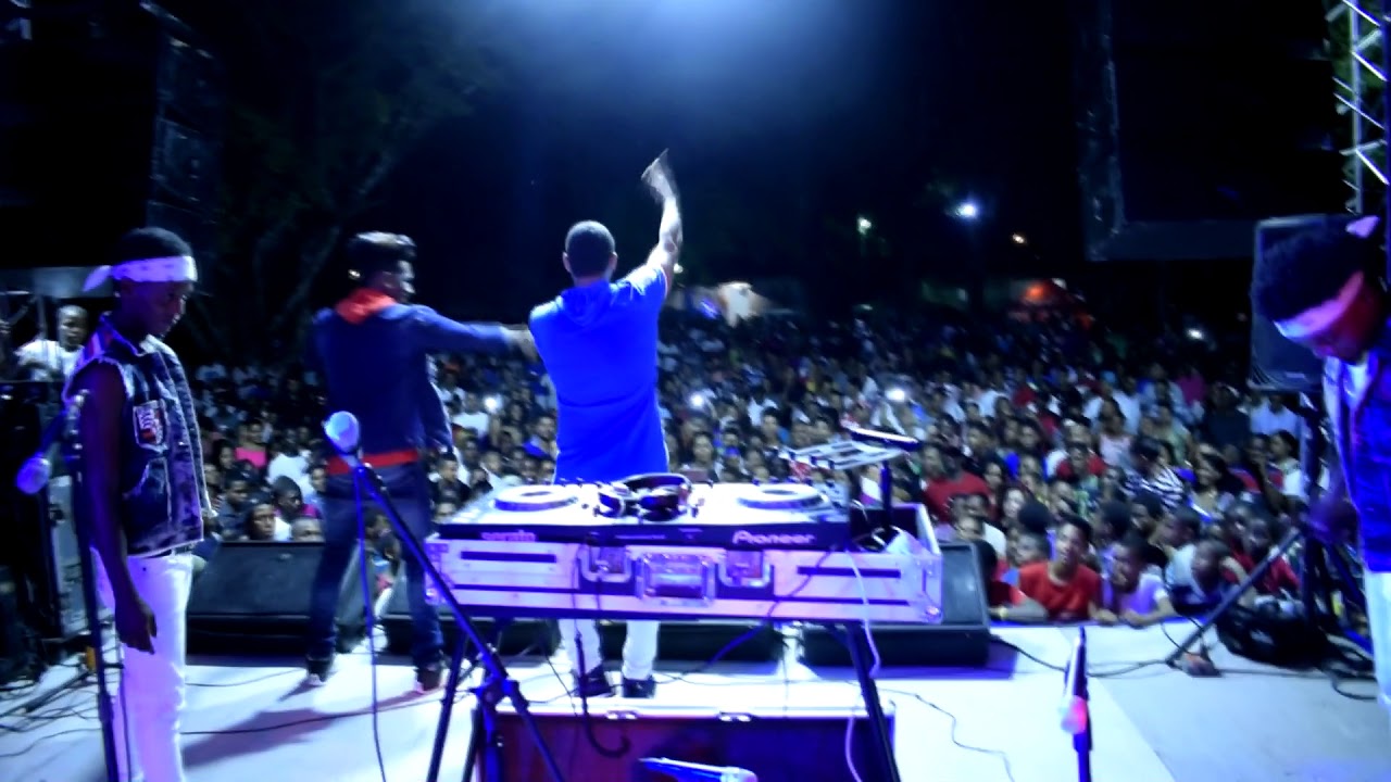 yendry y letano precentacion completa en el valle