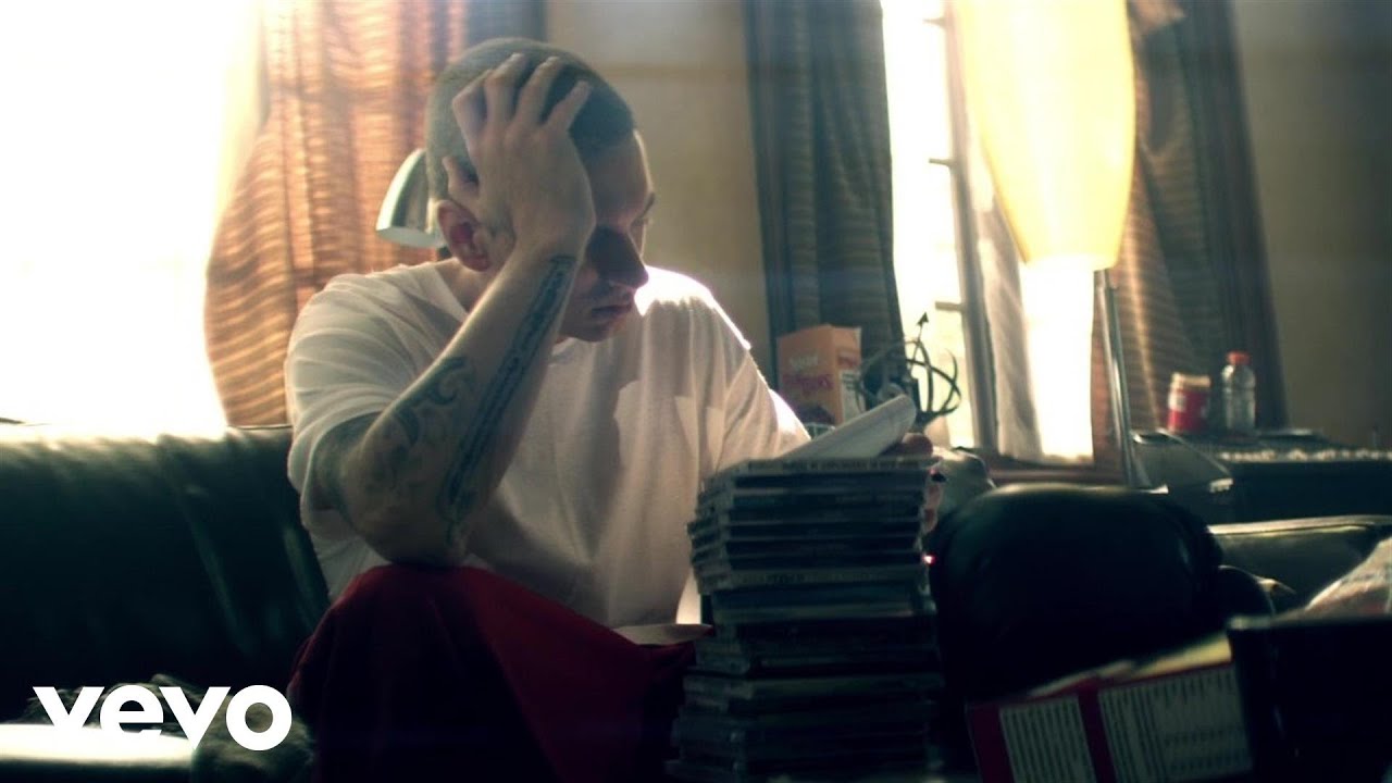 Bad Meets Evil – Lighters ft. Bruno Mars