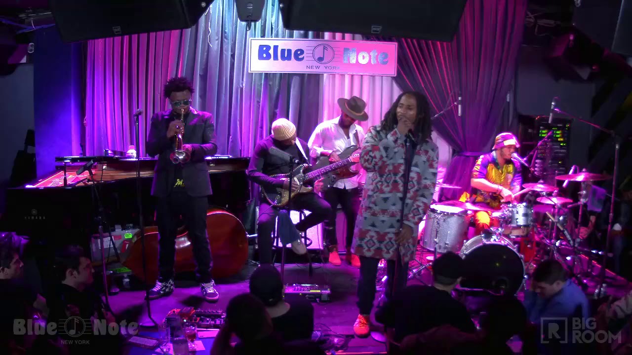 Maurice Brown Ft. Anderson .Paak – Come Down and Trippy LIVE